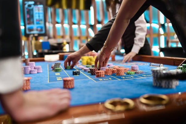 Ganesha Gold five-reel slot interface showing elephant deity symbol and payline grid
